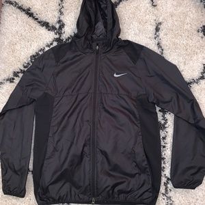 NIKE RAIN JACKET